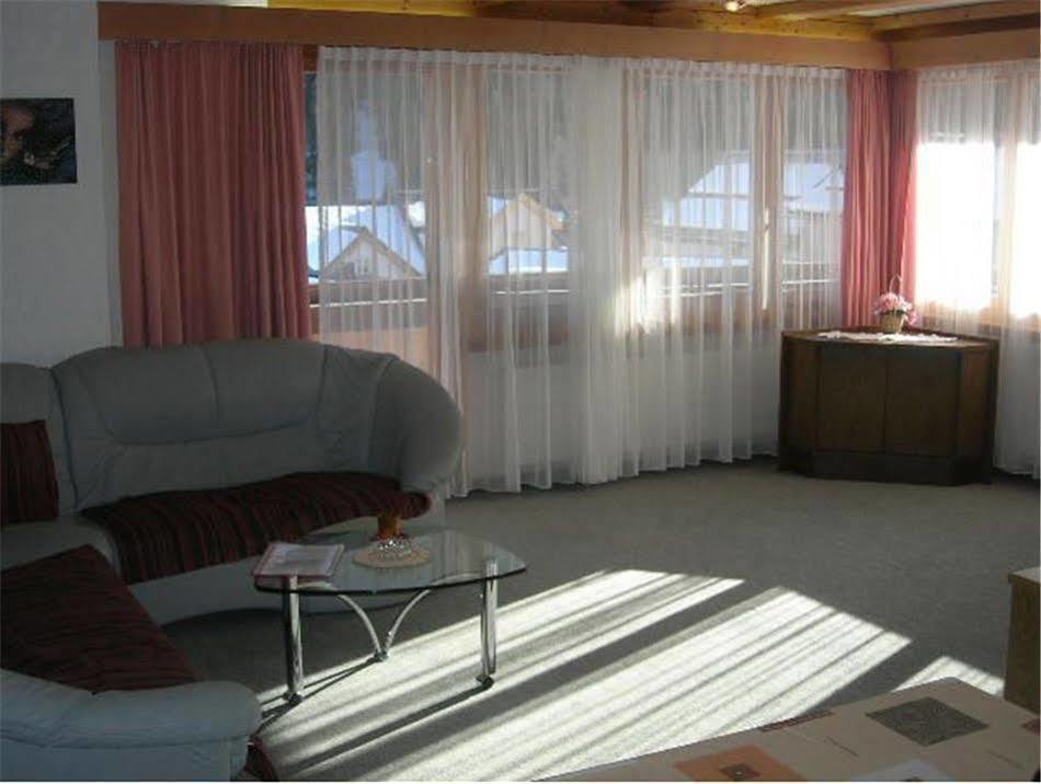 דירות זאמנאון Haus Che D'Mot מראה חיצוני תמונה