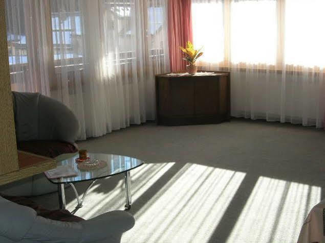 דירות זאמנאון Haus Che D'Mot מראה חיצוני תמונה